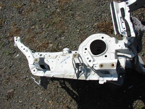 LONZERON-L-PRIUS-ZVW30-2.jpg