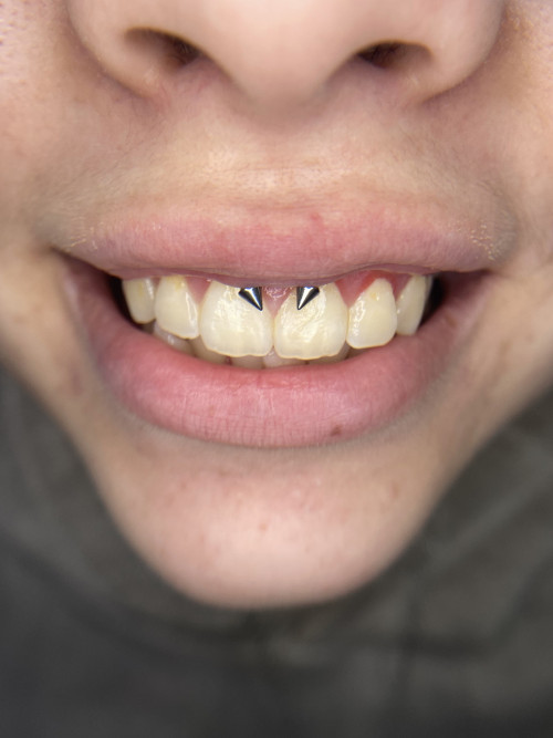 016-SMAIL.jpg