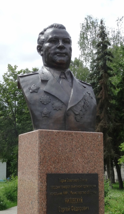DSC08475_5.jpg