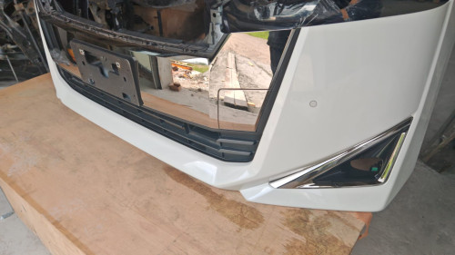 Vellfire-3.jpg