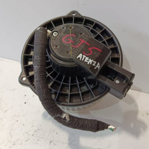 MOTOR-OTOP-HB111DN82-02-GJ5-1