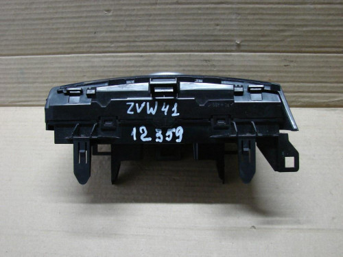 12359-3.jpg
