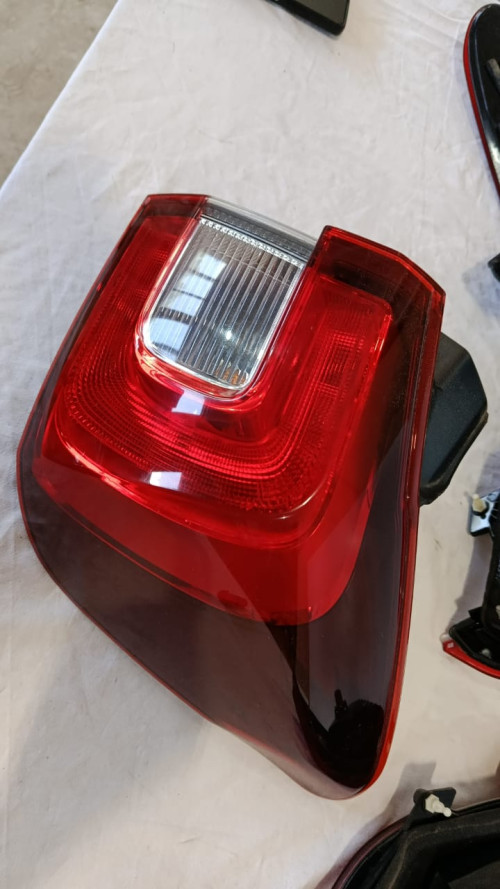 STOP-84912-VA050-RL-VM-3.jpg