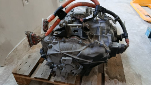VARIAT-30900-47060-ZVW30-1-1.jpg
