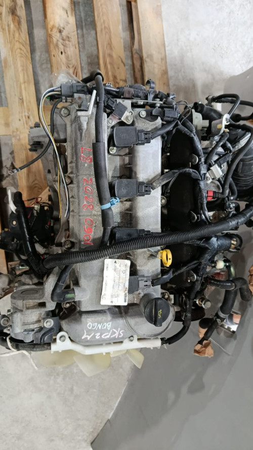 DVS-L852-02-300-SKP2M-2.jpg