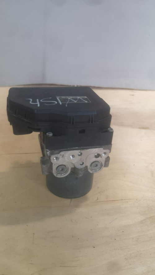 BLOK-ABS-44050-68100-ZGE25-4.jpg