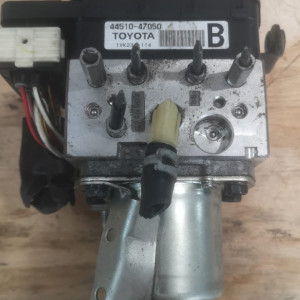 BLOK-ABS-44500-47080-NHW20-2-1