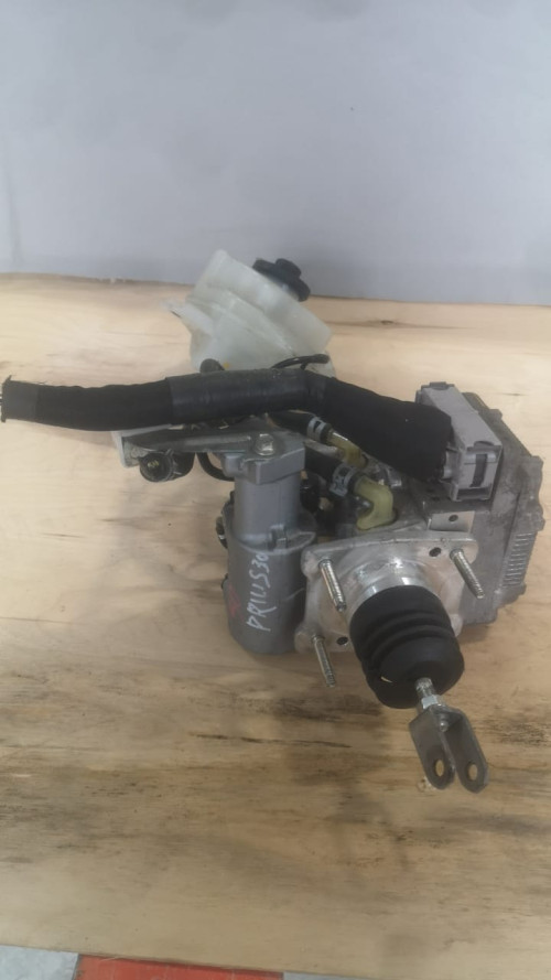BLOK-ABS-47050-47160-ZVW30-2.jpg
