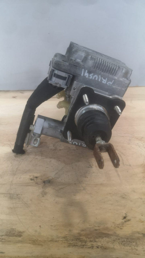 BLOK-ABS-47050-47250-ZVW41-1.jpg