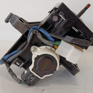 SELEKTOR-33550-47043-B2-ZVW30-2